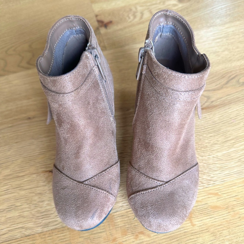 Toddler girls booties